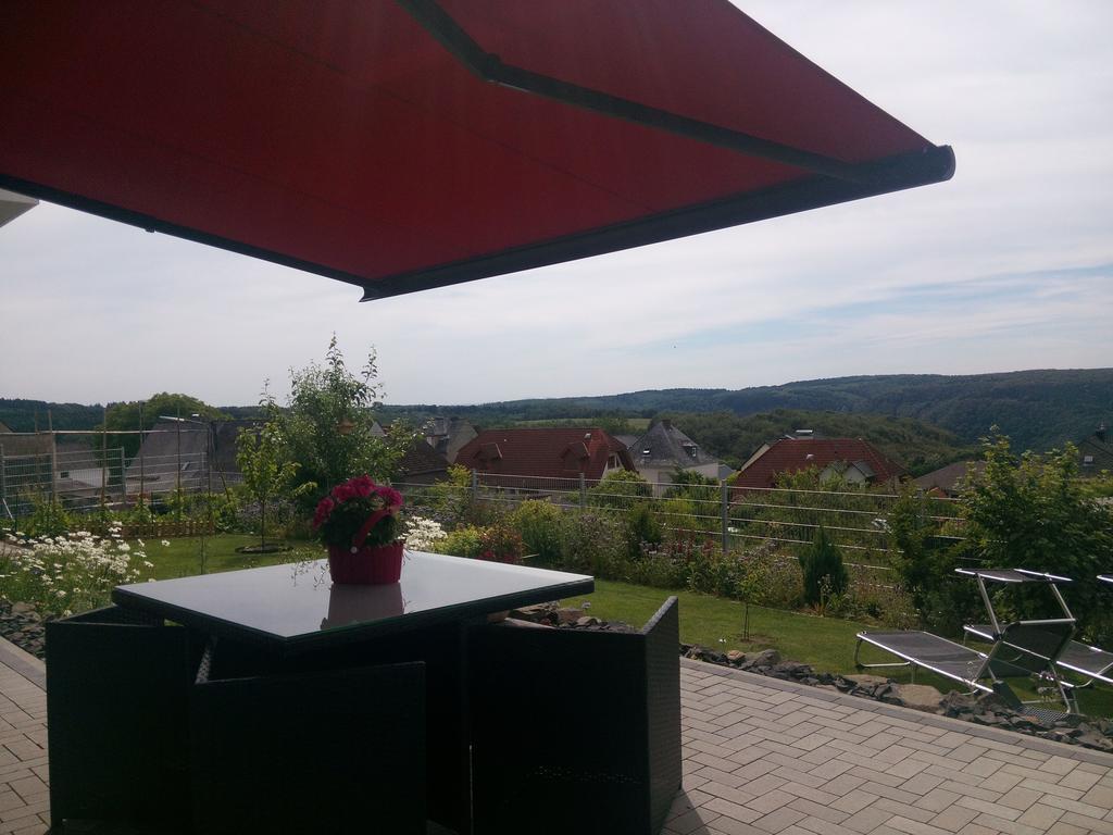 Ferienwohnung Sayntalblick Caan Exteriör bild